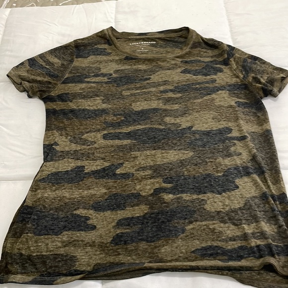 Nwot lucky brand camo tee - Picture 3 of 5